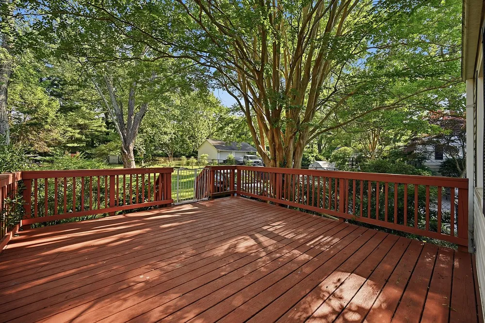 3501 Groveton St, Alexandria, VA 22306 — photo 7 of 25